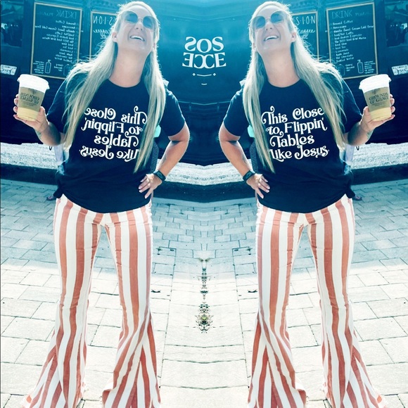 Meet your Posher, Stefany - Picture 1 of 2